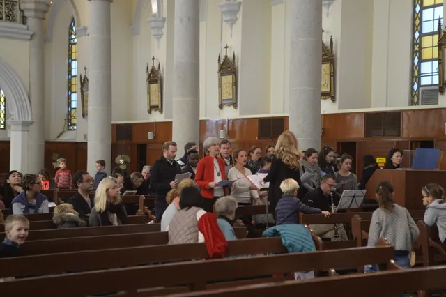 Messe à la cathédrale et voeux du père Rémy