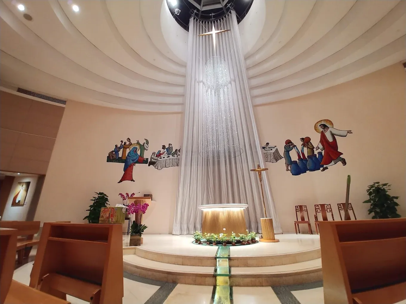 Intérieur de l’église Our Lady of Mount Carmel, Star Street